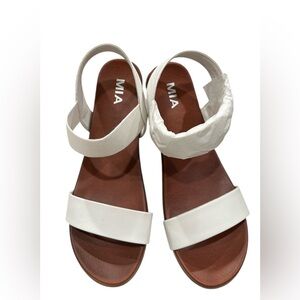 MIA Women's White Sandals Size 8.5M
